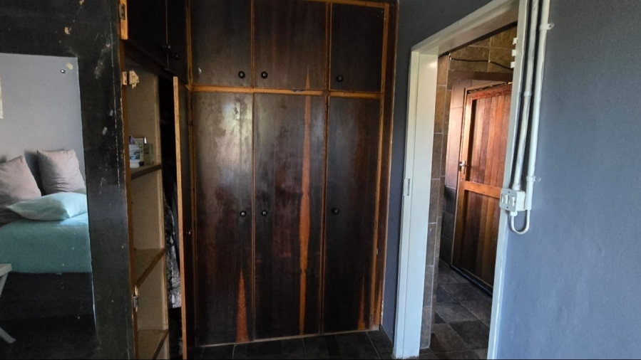 2 Bedroom Property for Sale in Koffiefontein Free State